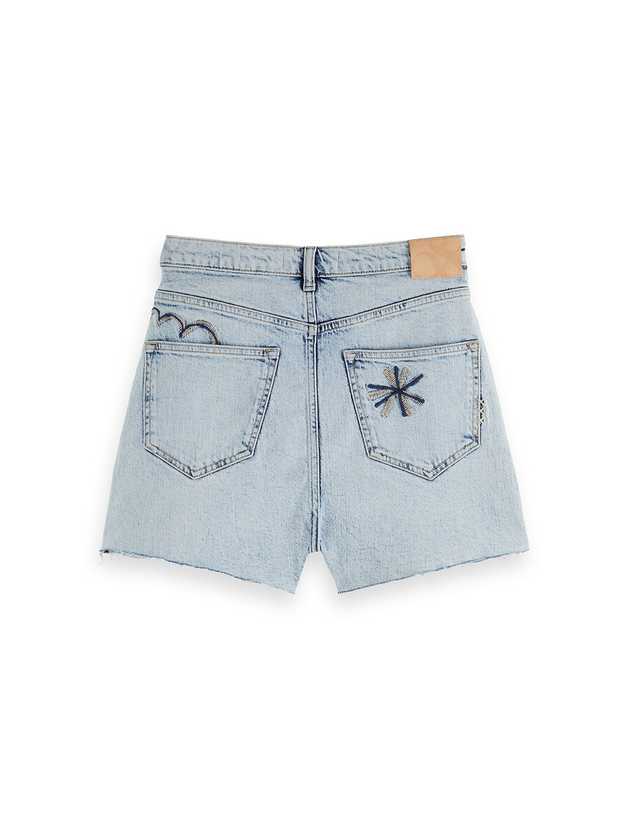 ray cut off jeansshorts vårljus