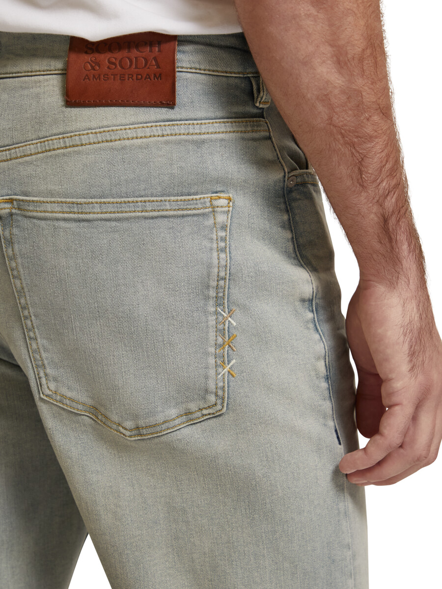 avsmalnande jeans med dropp tide pool