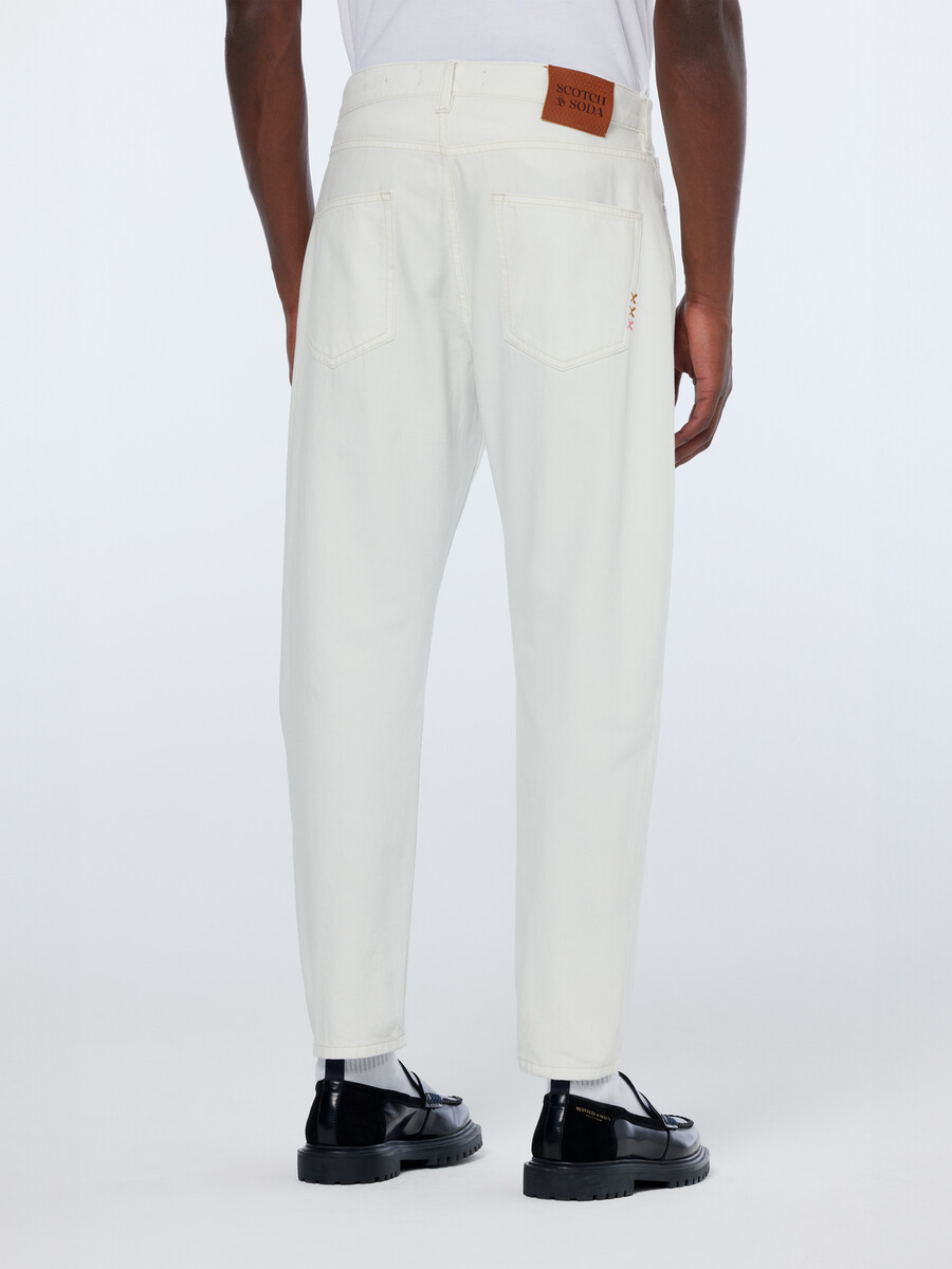dean loose taper jeans tennisvit