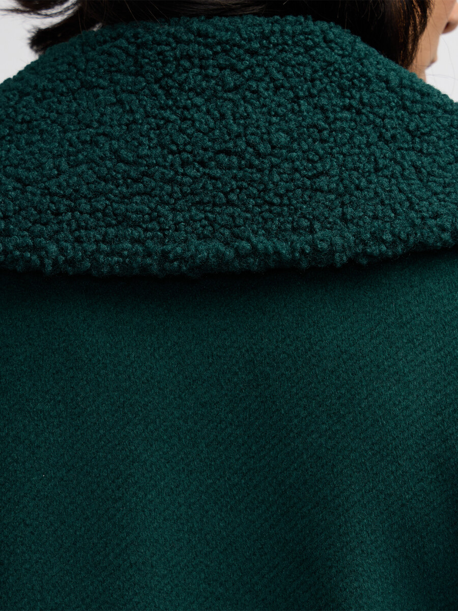 runa dubbelknäppt peacoat med sherpakrage och dubbelansikte
