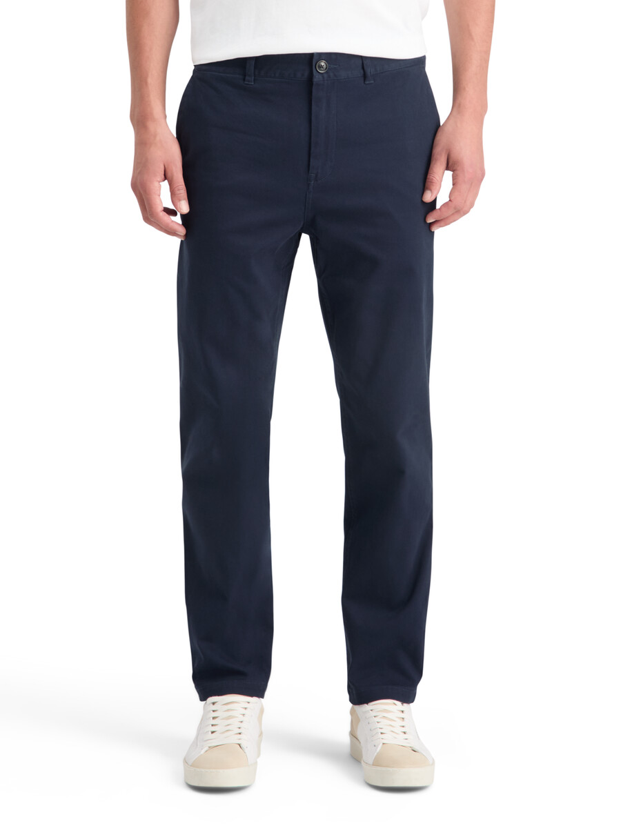 essentials — drift chino i bomullsblandning i twill