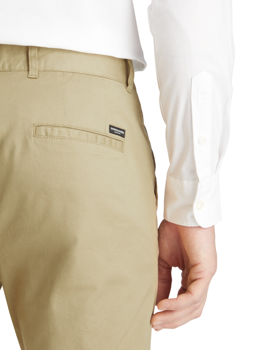 essentials — mott bomullsblandad chino