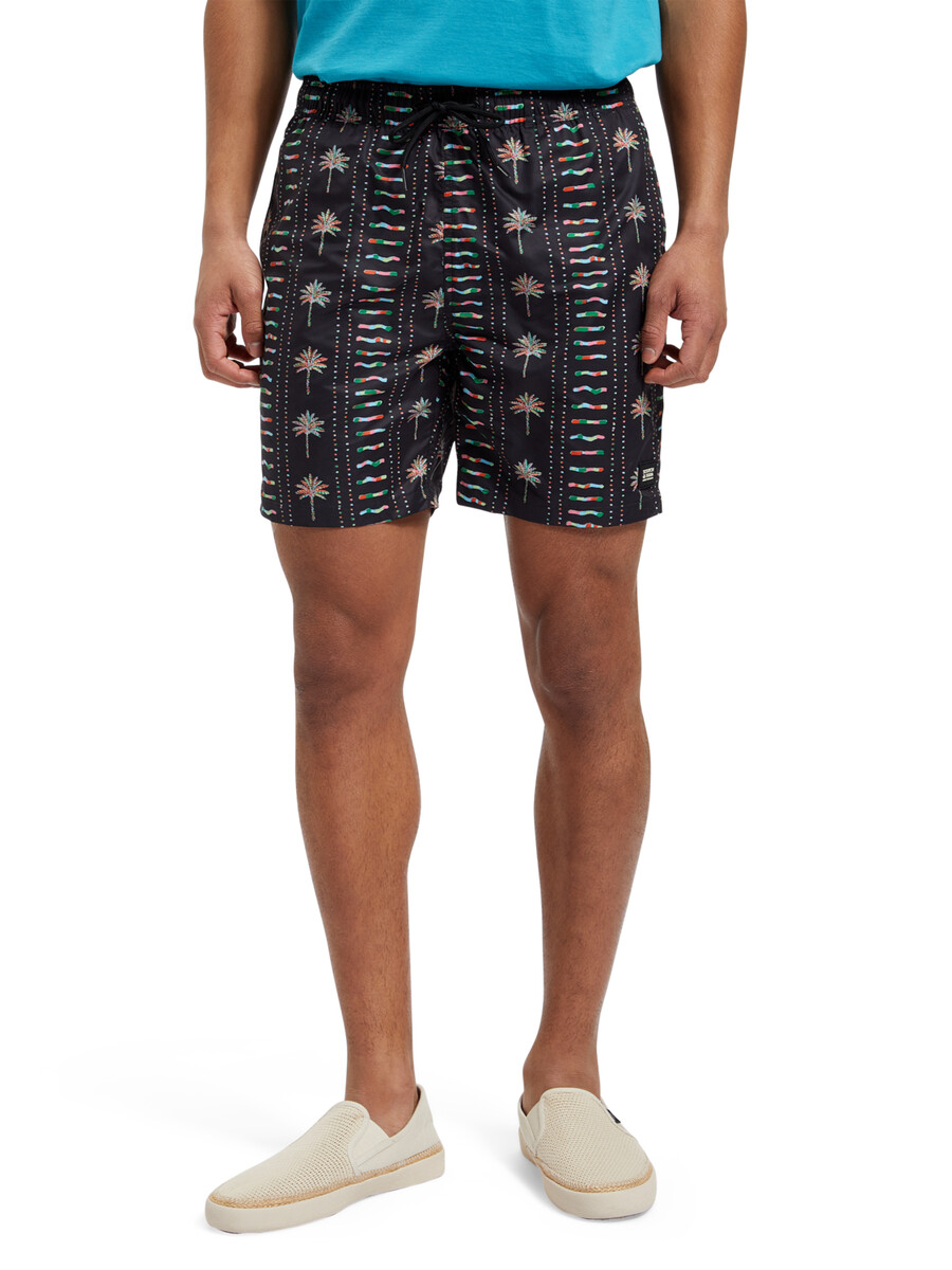 medellånga badshorts med heltäckande tryck