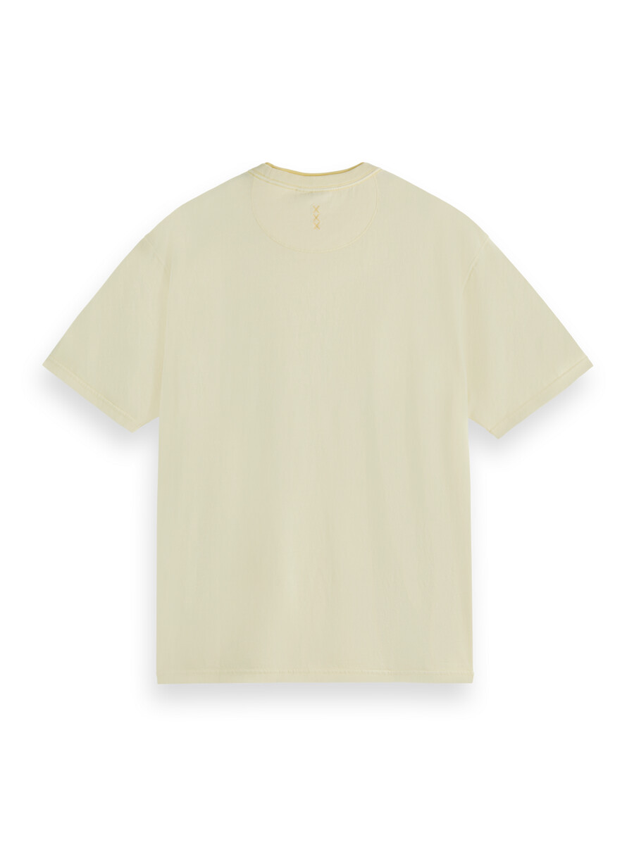 t-shirt med avslappnad passform i färgad färg