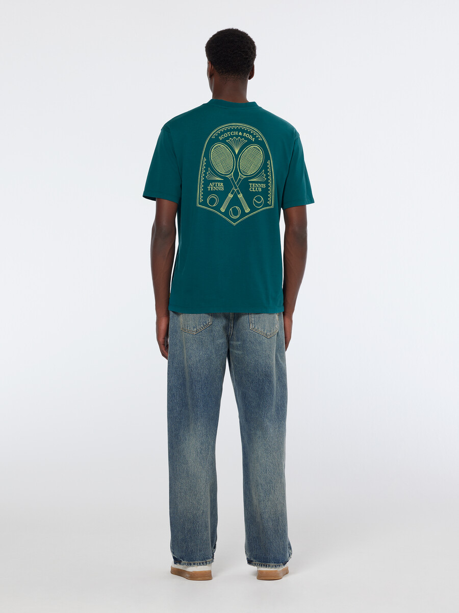 tennisklubbskonstverk t-shirt med avslappnad passform