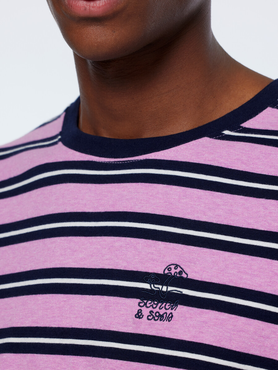 garnfärgad randig t-shirt med avslappnad passform