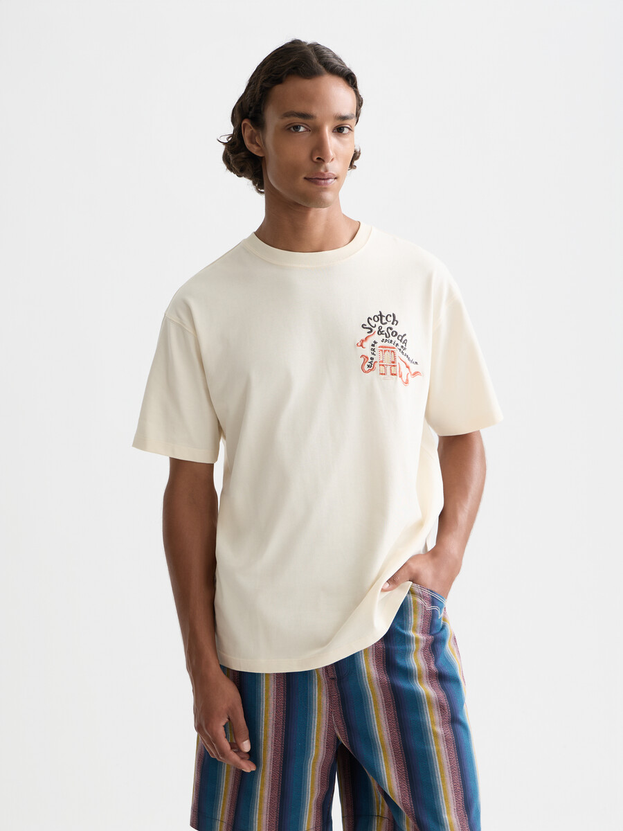 40-årsjubileums-t-shirt med avslappnad passform och broderi