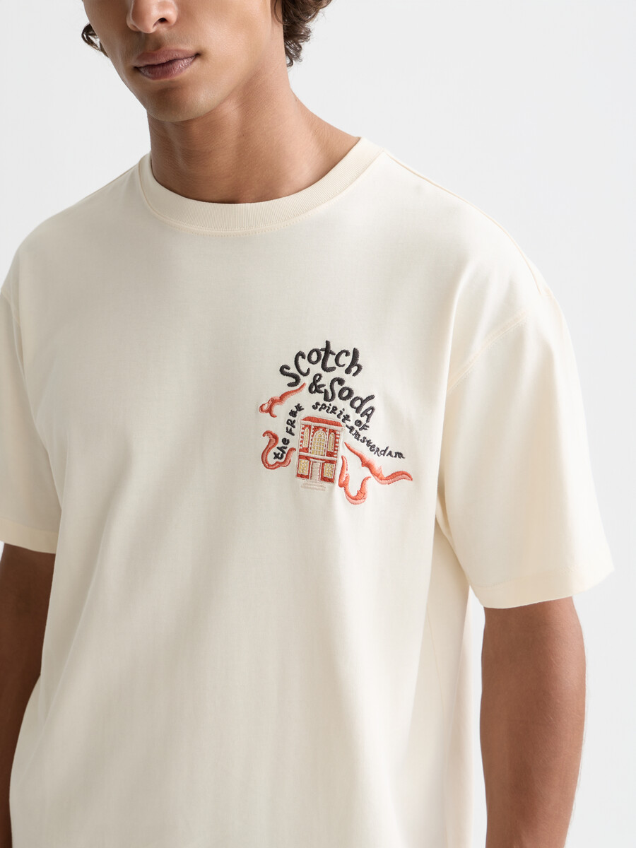 40-årsjubileums-t-shirt med avslappnad passform och broderi