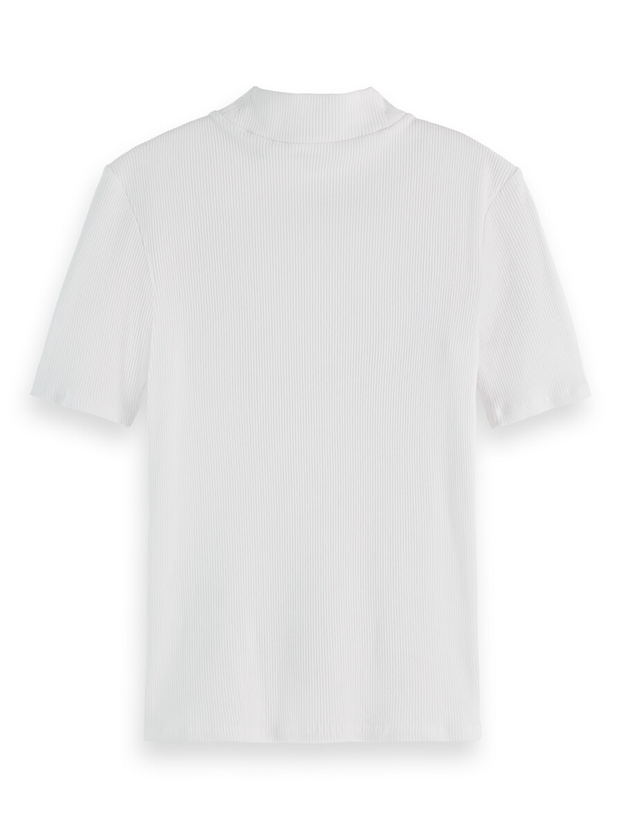 essentials — ribbad t-shirt med hög halsringning