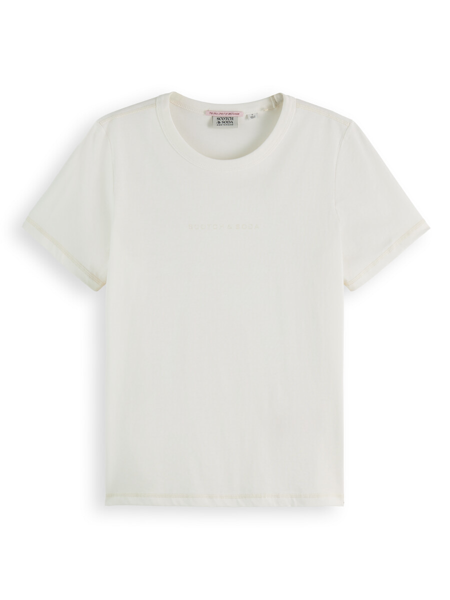 essentials — t-shirt med vanlig passform och flatlock-logotyp